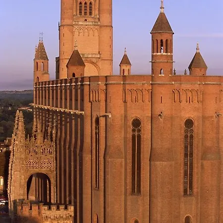 Pensión Chateau Labistoul 3*